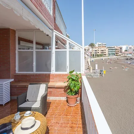 아파트 With Terrace On The Beachfront Salinetas